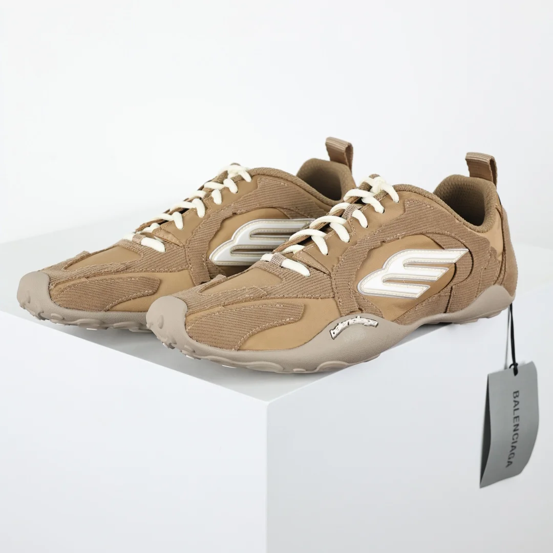 巴黎世家 情侣款休闲运动鞋