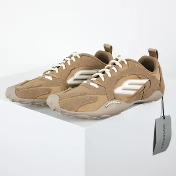 情侣款休闲运动鞋 高仿巴黎世家男士运动鞋