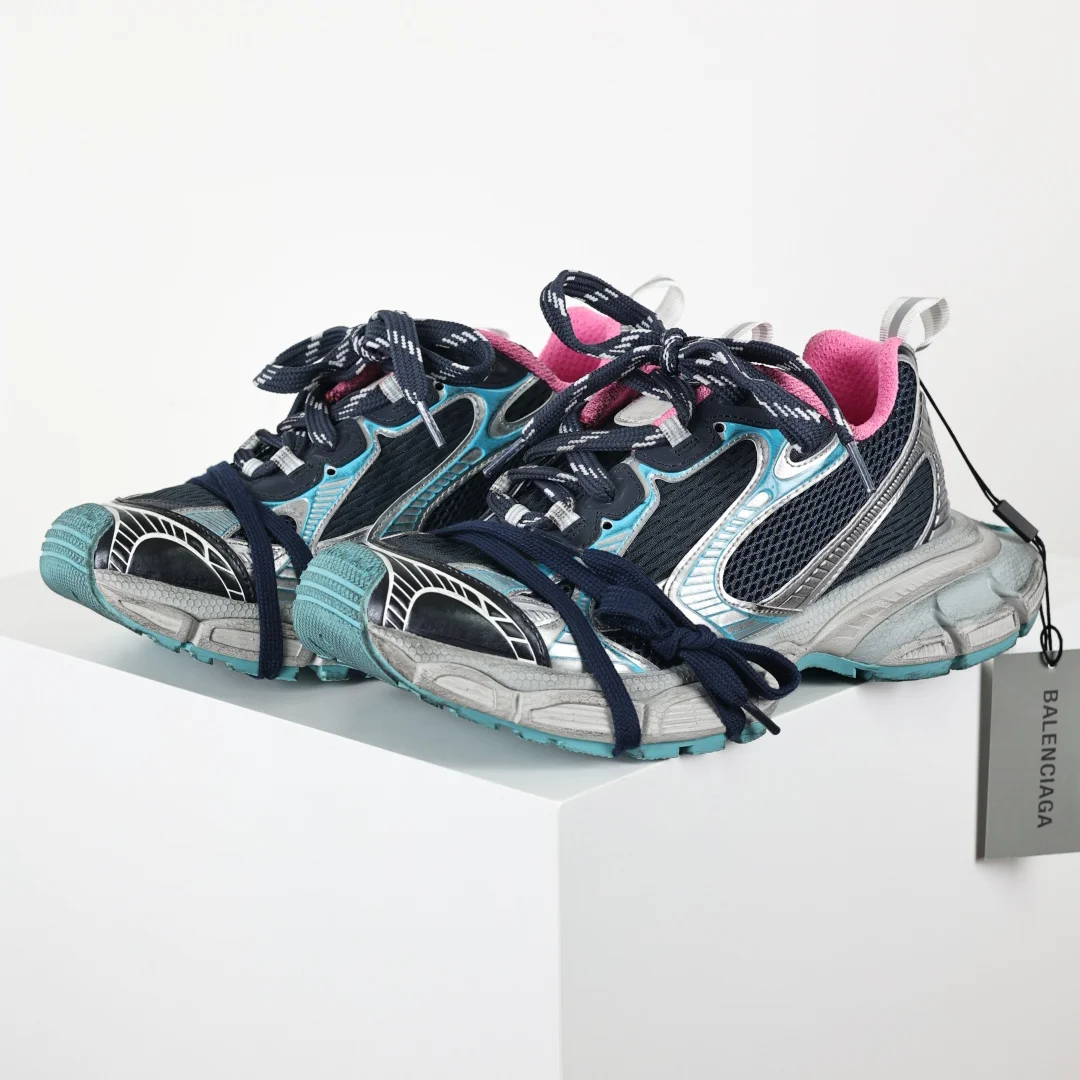 巴黎世家 情侣款滑橡胶大底老爹鞋 巴黎世家 情侣款滑橡胶大底老爹鞋