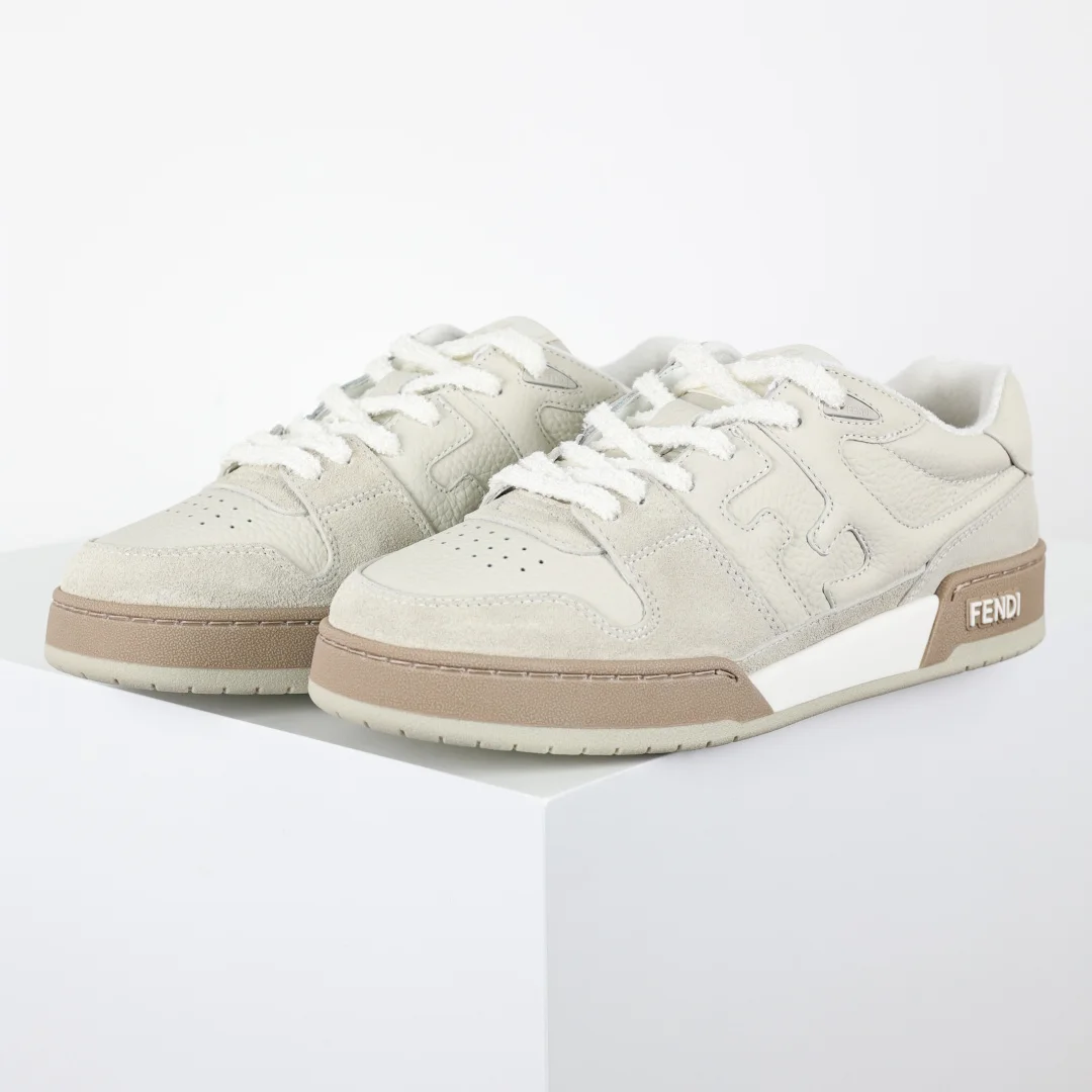 芬迪 情侣款休闲板鞋 芬迪 情侣款休闲板鞋