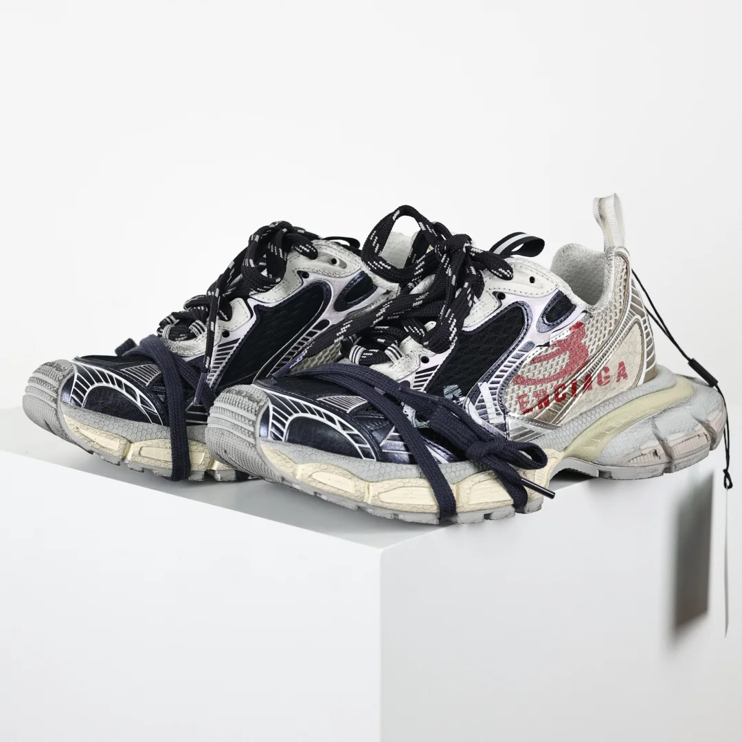 巴黎世家 情侣款防滑橡胶大底老爹鞋