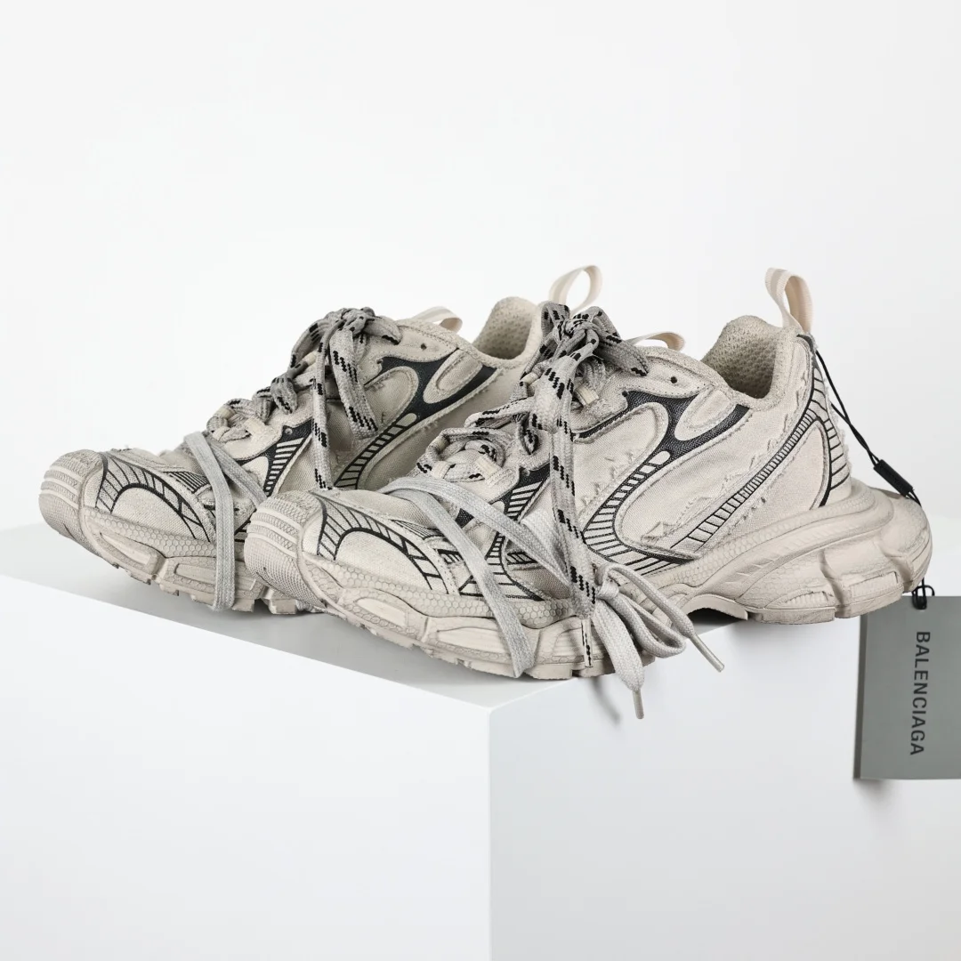 巴黎世家 情侣款滑橡胶大底老爹鞋