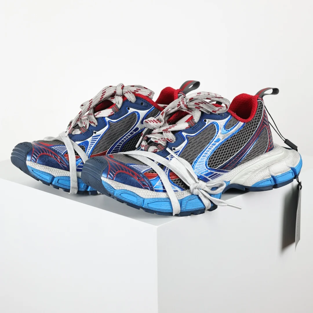 巴黎世家 情侣款滑橡胶大底老爹鞋 巴黎世家 情侣款滑橡胶大底老爹鞋