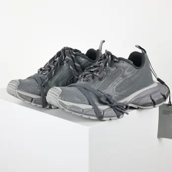 情侣款滑橡胶大底老爹鞋 高仿巴黎世家男士运动鞋