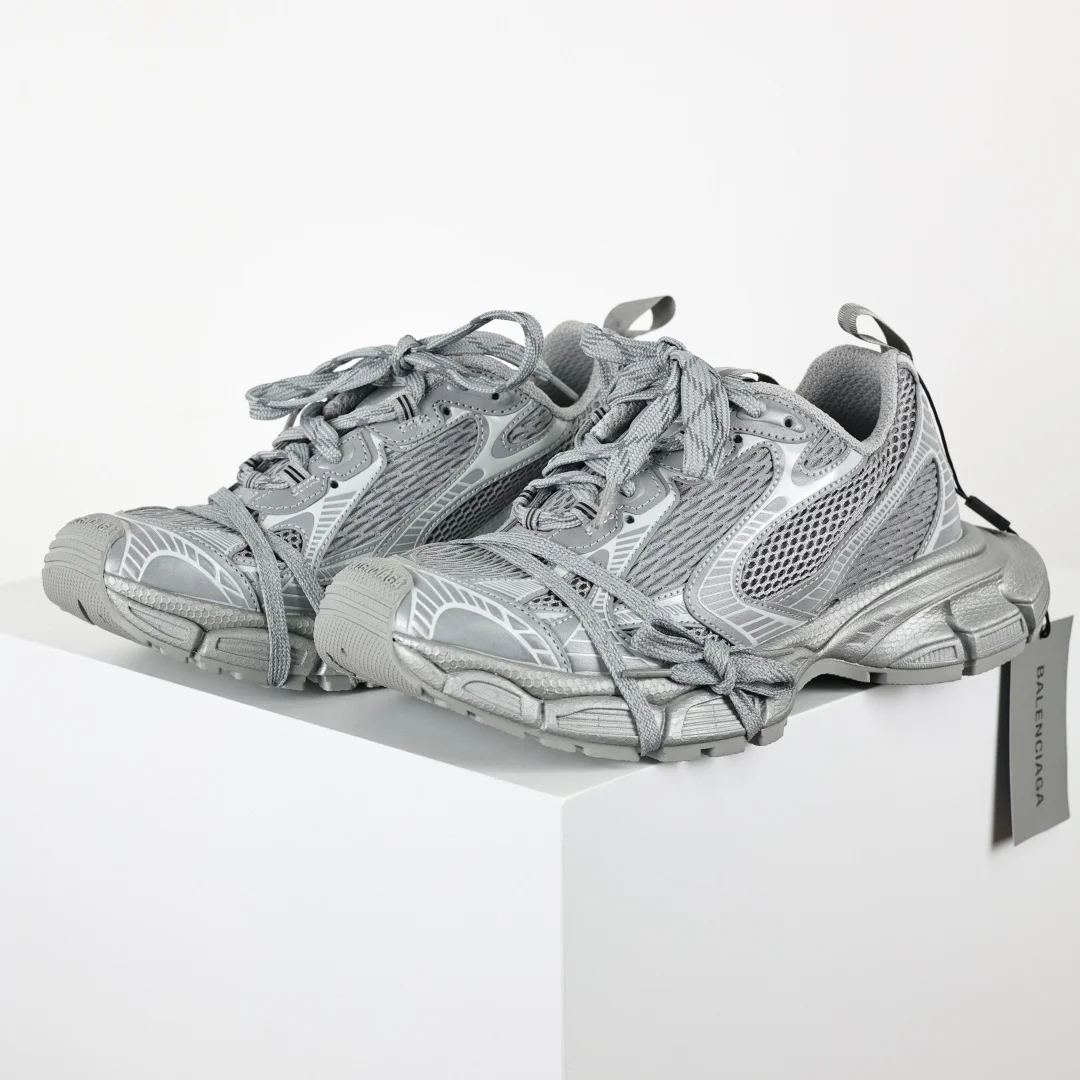 巴黎世家 情侣款滑橡胶大底老爹鞋 巴黎世家 情侣款滑橡胶大底老爹鞋