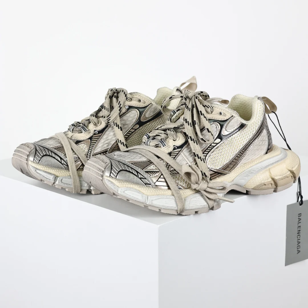 巴黎世家 情侣款防滑橡胶老爹鞋