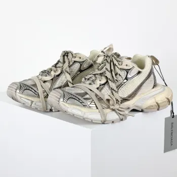 情侣款防滑橡胶老爹鞋 高仿巴黎世家男士运动鞋