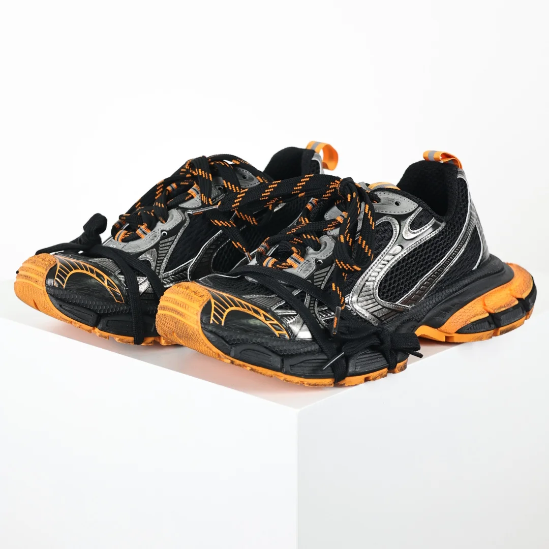 巴黎世家 情侣款滑橡胶大底老爹鞋