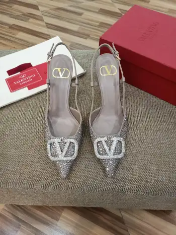 钻石V扣 鞋面烫满钻 女士高跟凉鞋 高仿华伦天奴女士高跟鞋/单鞋