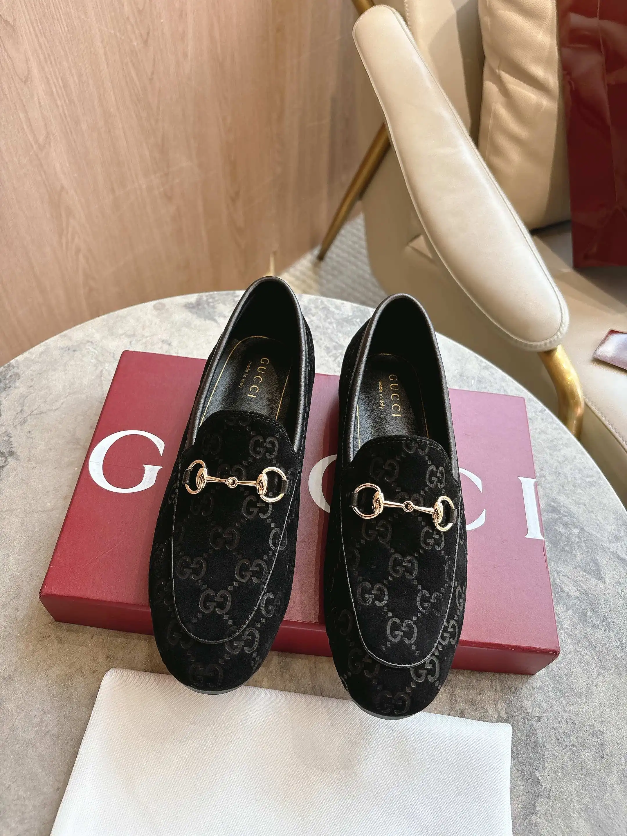 古奇 Jordaan系列饰马衔扣乐福鞋