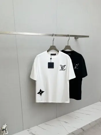 New Fashion Casual Short Sleeve T-Shirt with Runway Pattern Replica Louis Vuitton Tshirts and Polos
