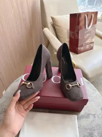 Signora系列鞋履 马衔扣高跟鞋 高仿古奇女士高跟鞋/单鞋