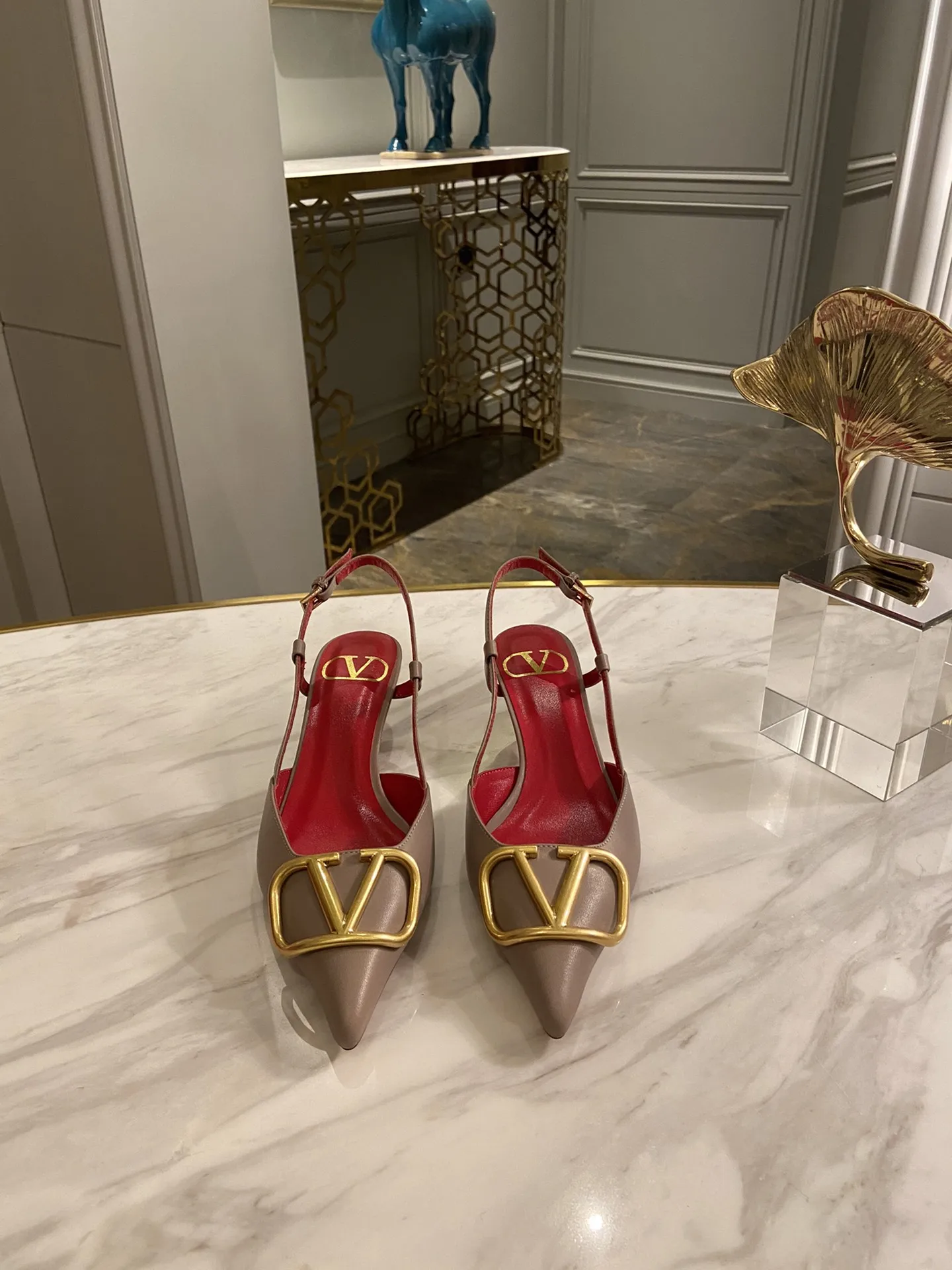 华伦天奴 经典款女士高跟凉鞋