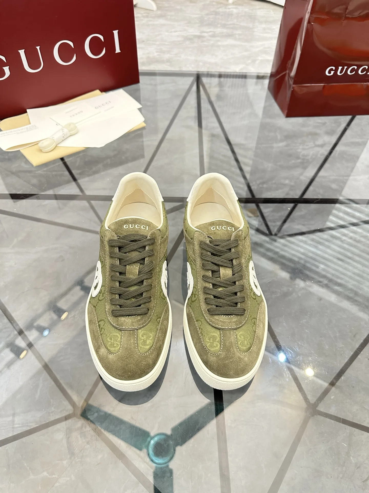 古奇 新款经典低帮休闲鞋