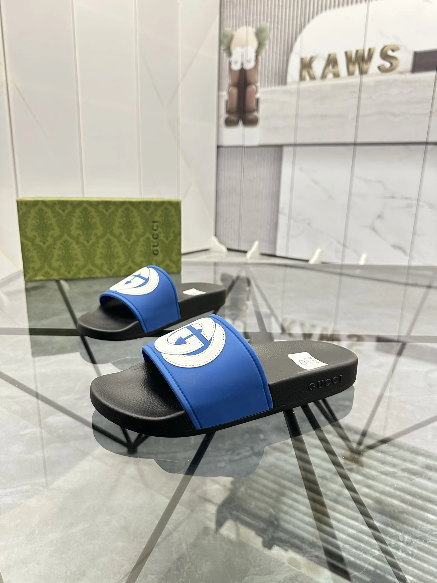 古奇 最新款情侣款拖鞋