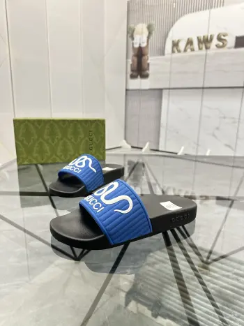 最新款情侣款拖鞋 高仿古奇男士凉鞋/拖鞋