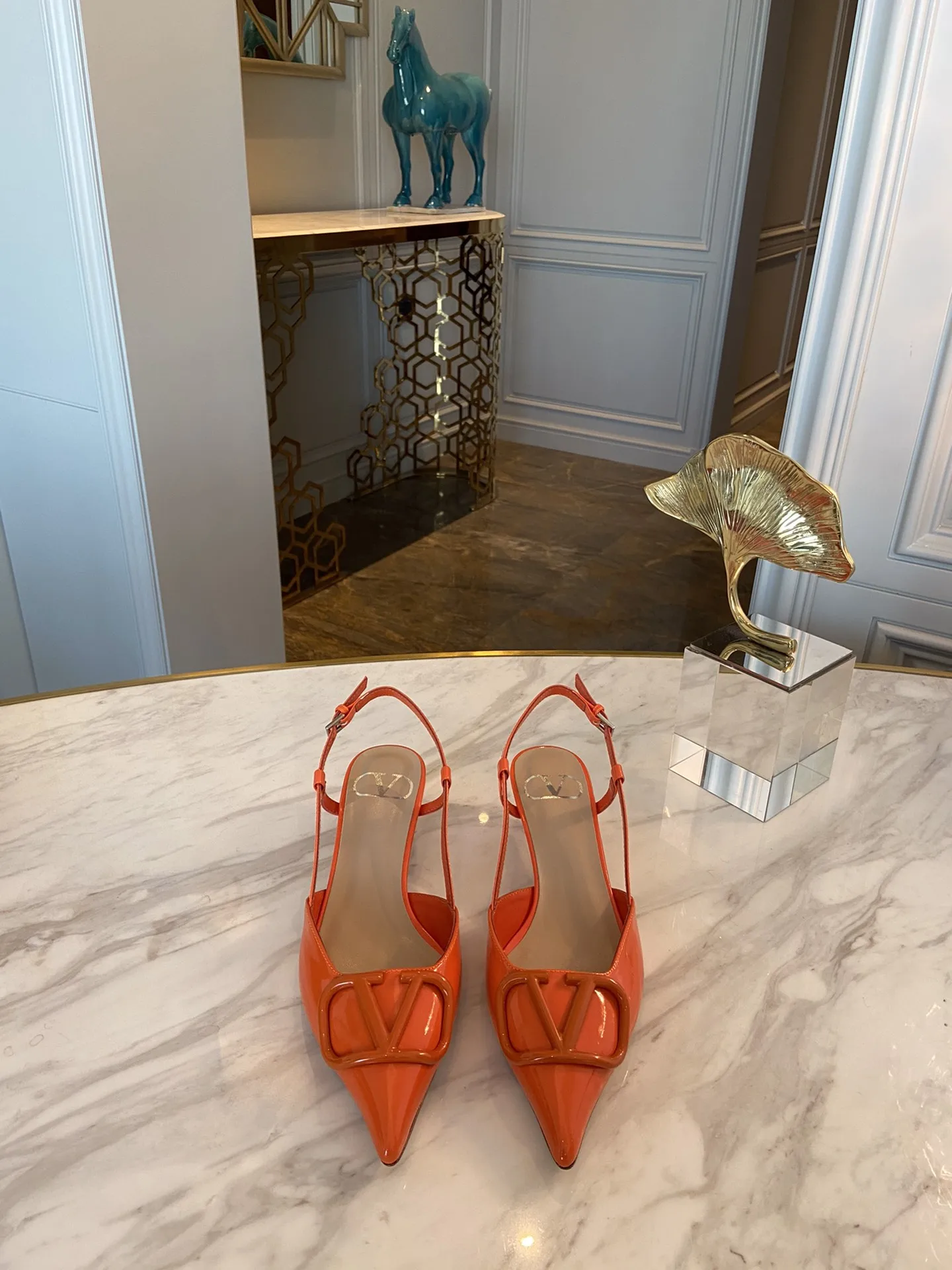 华伦天奴 经典款女士高跟凉鞋