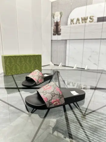 最新款情侣款拖鞋 高仿古奇男士凉鞋/拖鞋