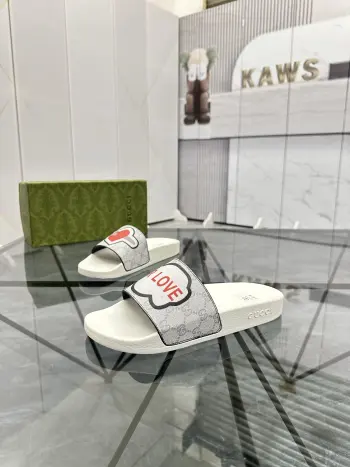 最新款情侣款拖鞋 高仿古奇男士凉鞋/拖鞋