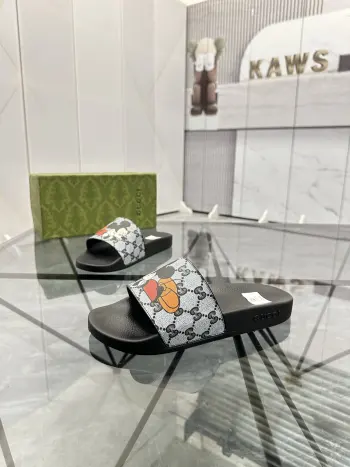 最新款情侣款拖鞋 高仿古奇男士凉鞋/拖鞋