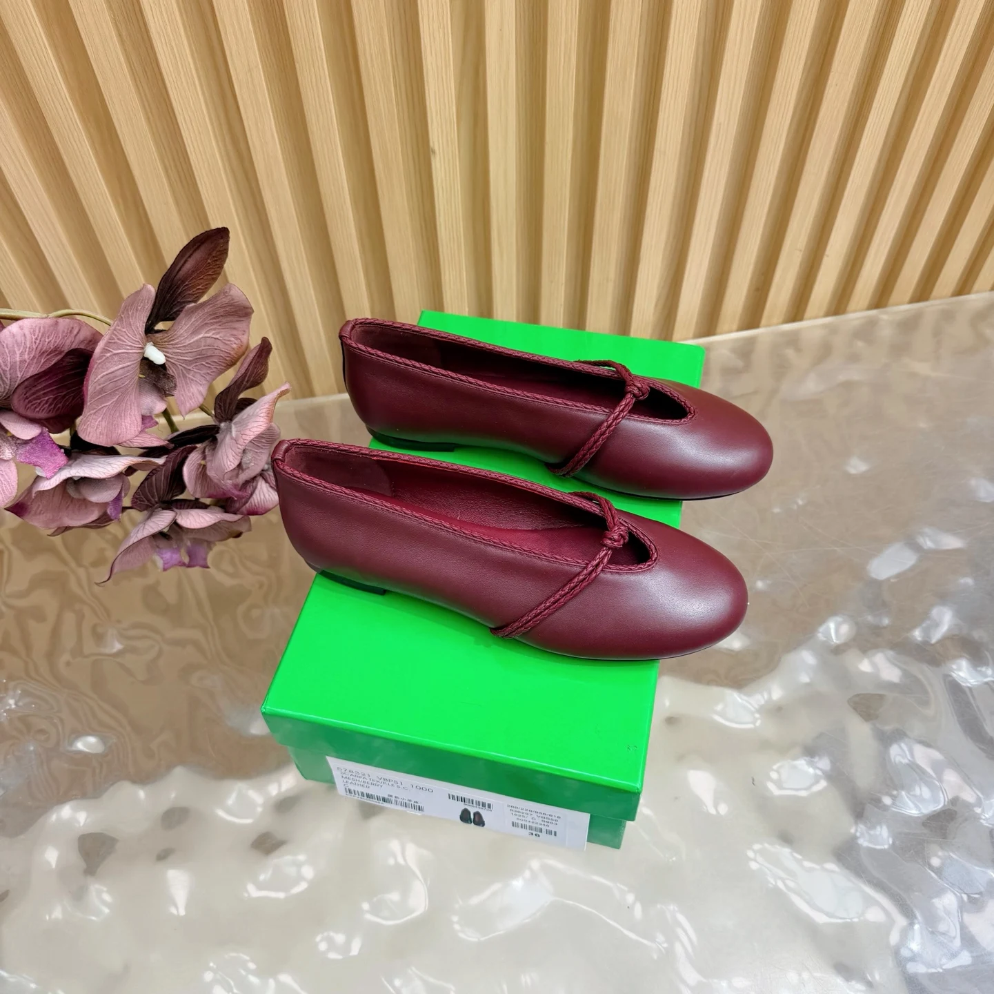 BV Adamo系列 女款两穿乐福鞋 BV Adamo系列 女款两穿乐福鞋