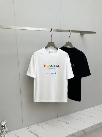 New Fashion Casual Short Sleeve T-Shirt with Runway Pattern Replica Prada Tshirts and Polos