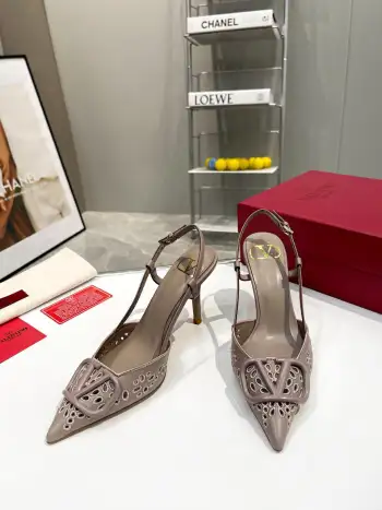 经典款女士高跟凉鞋 高仿华伦天奴女士高跟鞋/单鞋