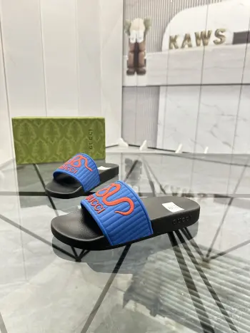 最新款情侣款拖鞋 高仿古奇男士凉鞋/拖鞋