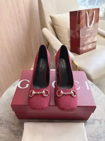 Signora系列鞋履 马衔扣高跟鞋 高仿古奇女士高跟鞋/单鞋