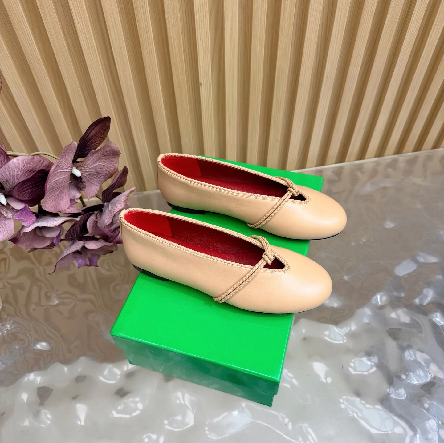 BV Adamo系列 女款两穿乐福鞋 BV Adamo系列 女款两穿乐福鞋