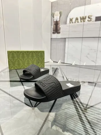 最新款情侣款拖鞋 高仿古奇男士凉鞋/拖鞋