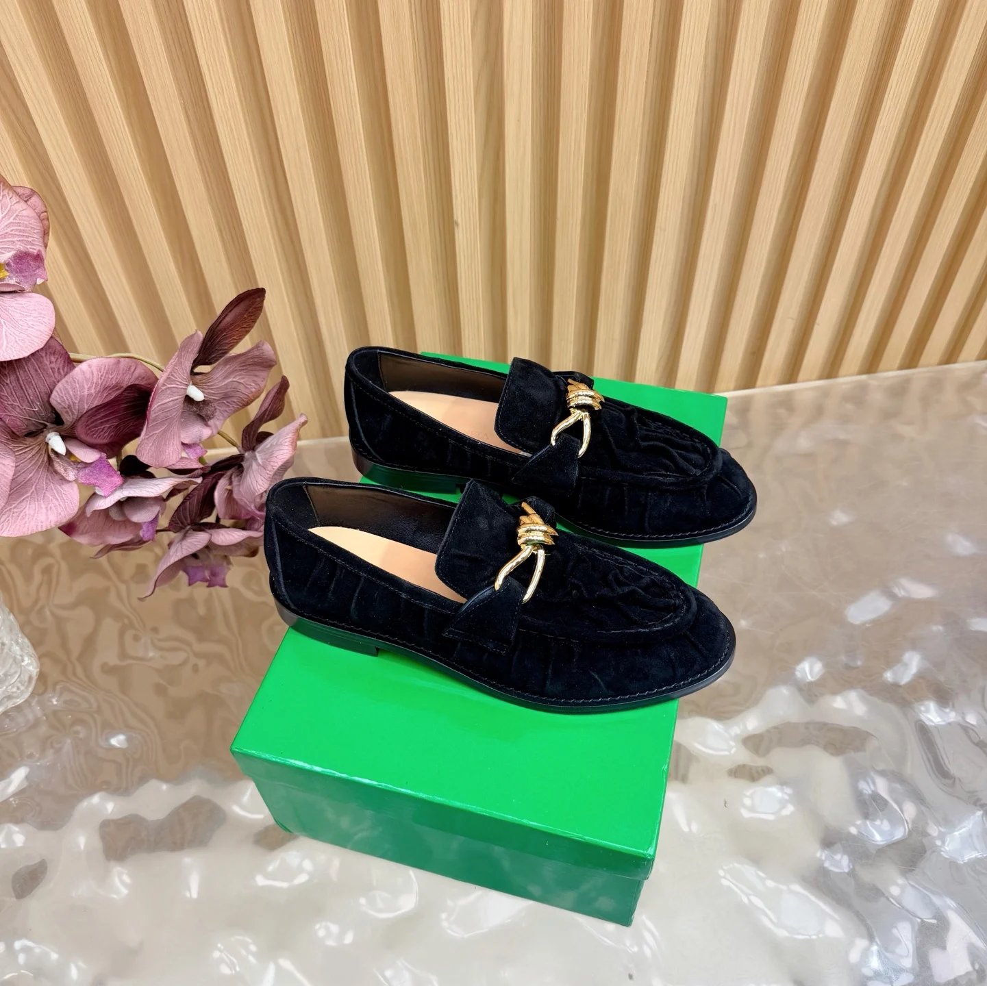 BV 金属麻花跟 乐福鞋