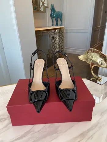 经典款女士高跟凉鞋 高仿华伦天奴女士高跟鞋/单鞋