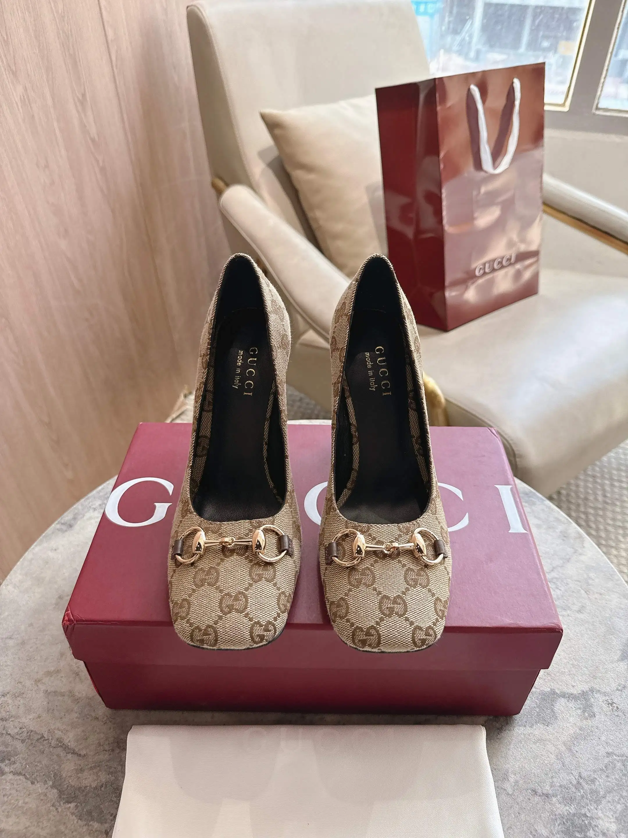 古奇 Signora系列鞋履 马衔扣高跟鞋