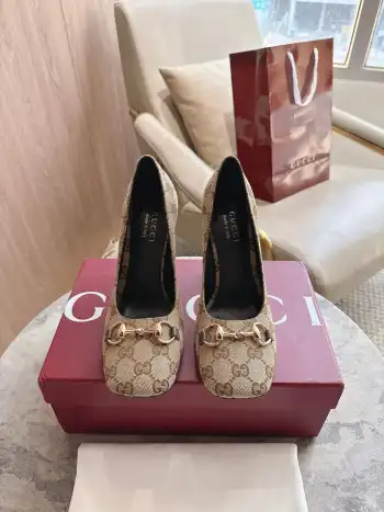 Signora系列鞋履 马衔扣高跟鞋 高仿古奇女士高跟鞋/单鞋