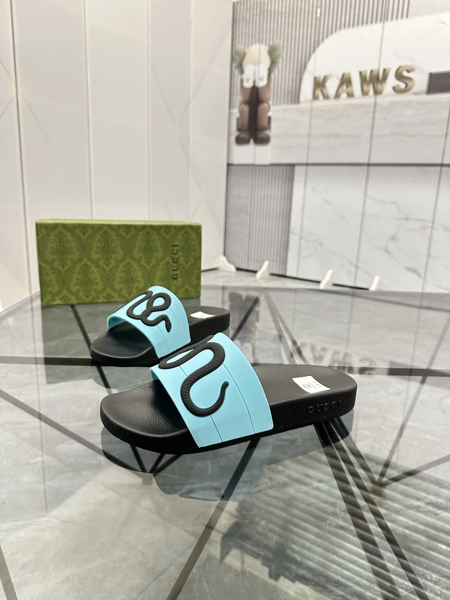 古奇 最新款情侣款拖鞋