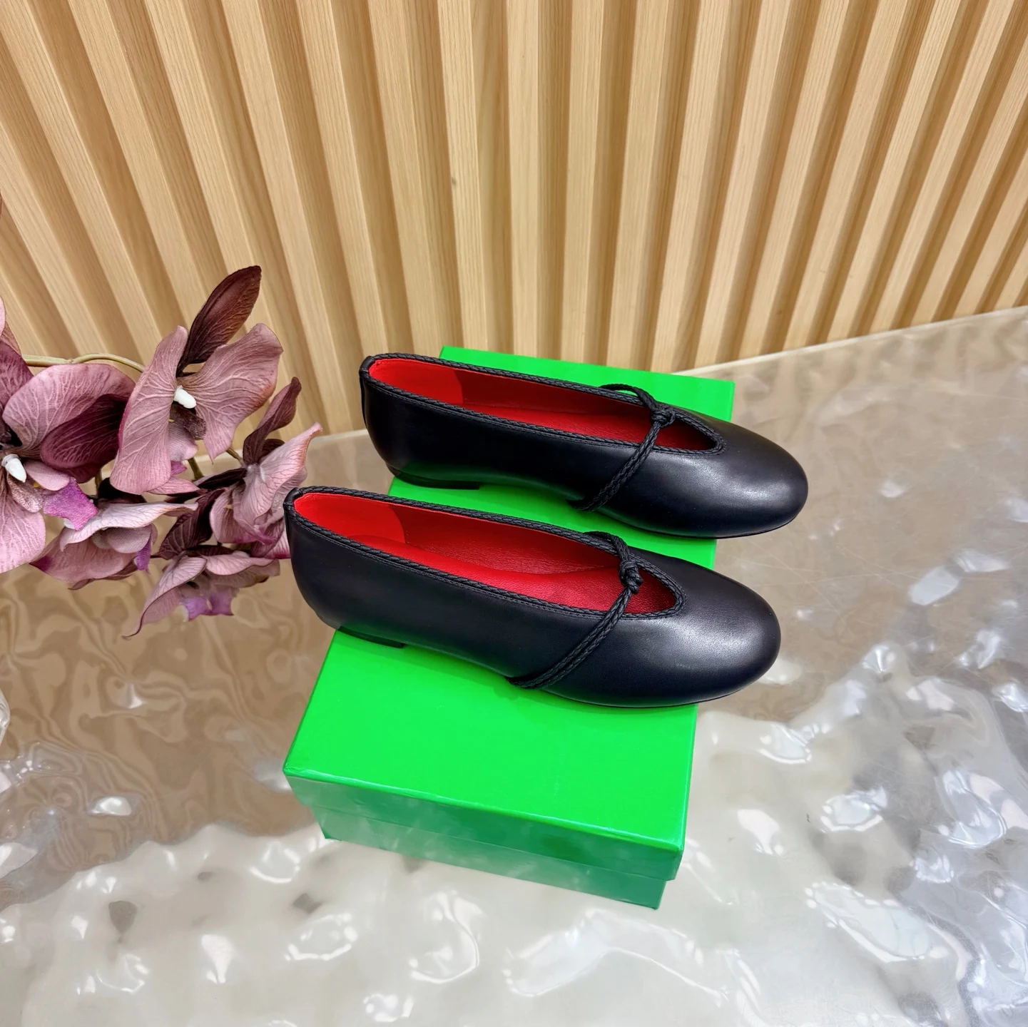 BV Adamo系列 女款两穿乐福鞋 BV Adamo系列 女款两穿乐福鞋