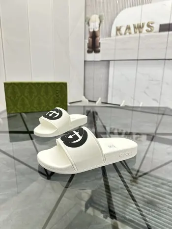 最新款情侣款拖鞋 高仿古奇男士凉鞋/拖鞋