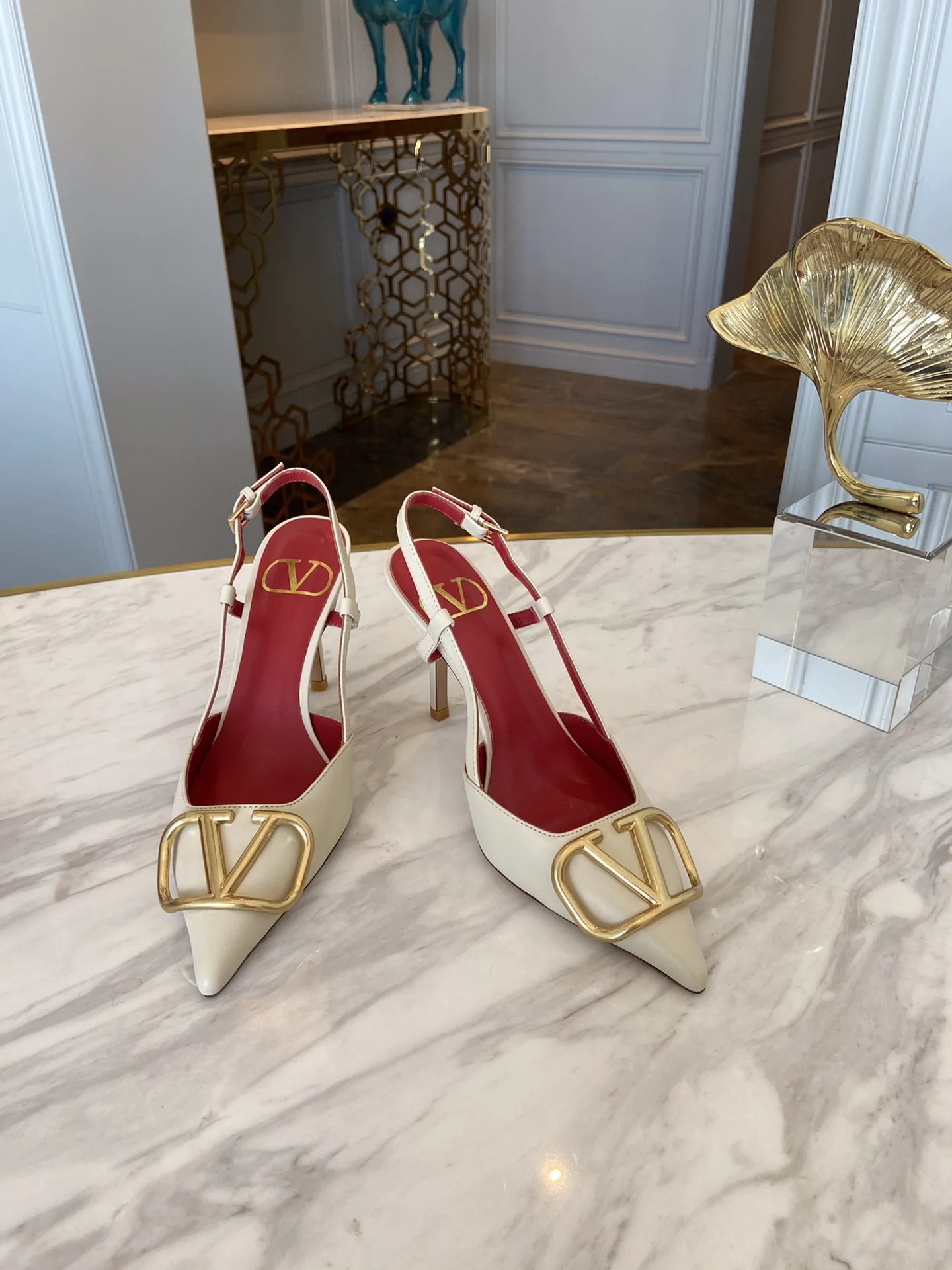 华伦天奴 经典款女士高跟凉鞋