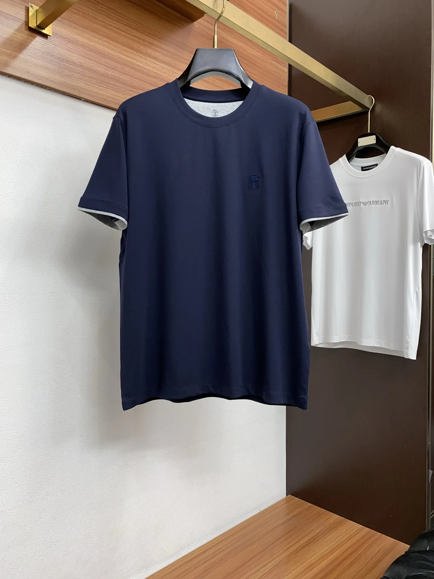 布鲁内洛库奇内利 丝光棉圆领男士短袖T恤