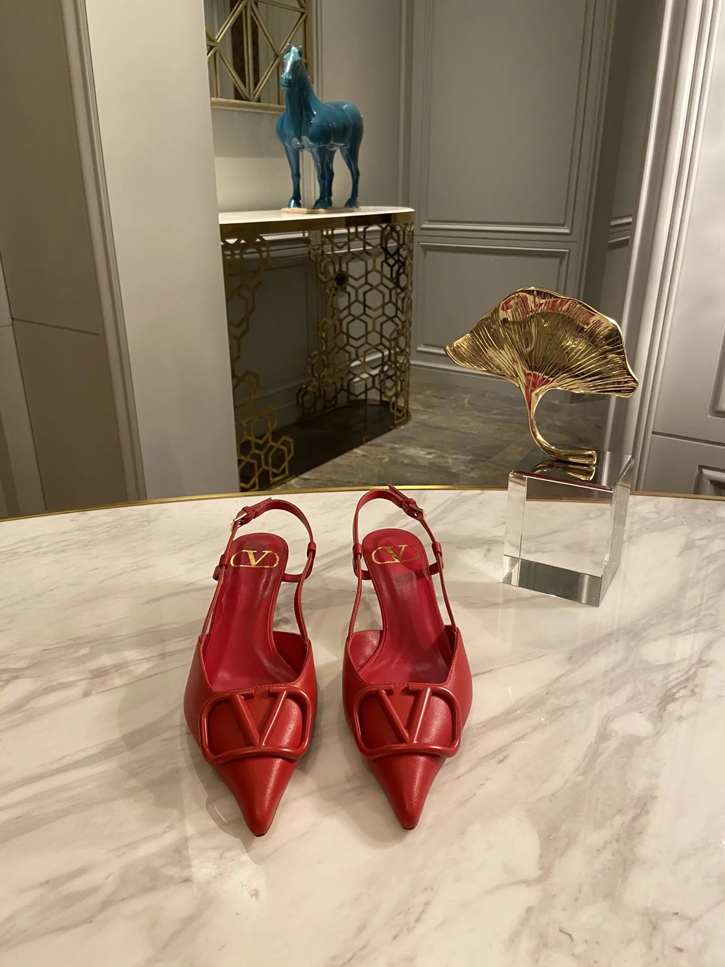 华伦天奴 经典款女士高跟凉鞋