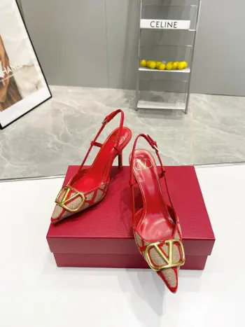 经典款女士高跟凉鞋 高仿华伦天奴女士高跟鞋/单鞋