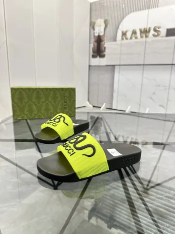 最新款情侣款拖鞋 高仿古奇男士凉鞋/拖鞋