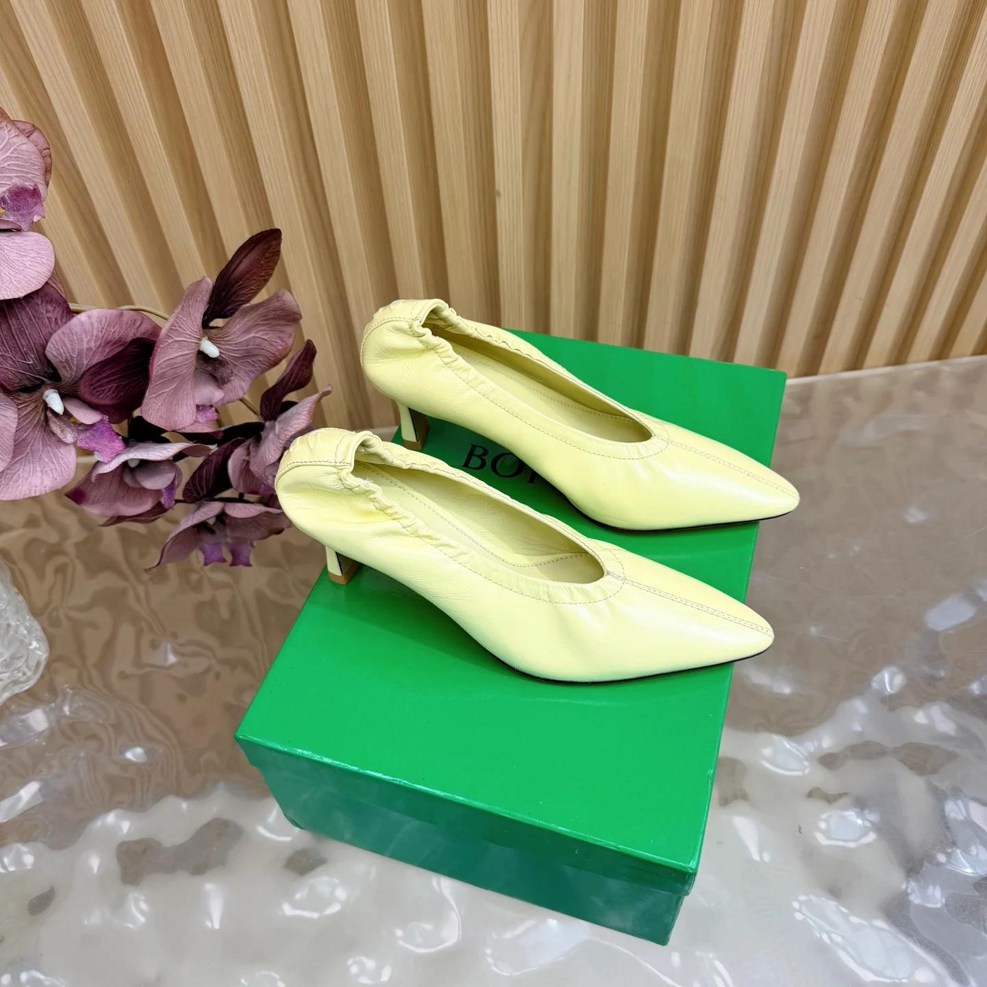 BV Adamo系列 女款两穿乐福鞋