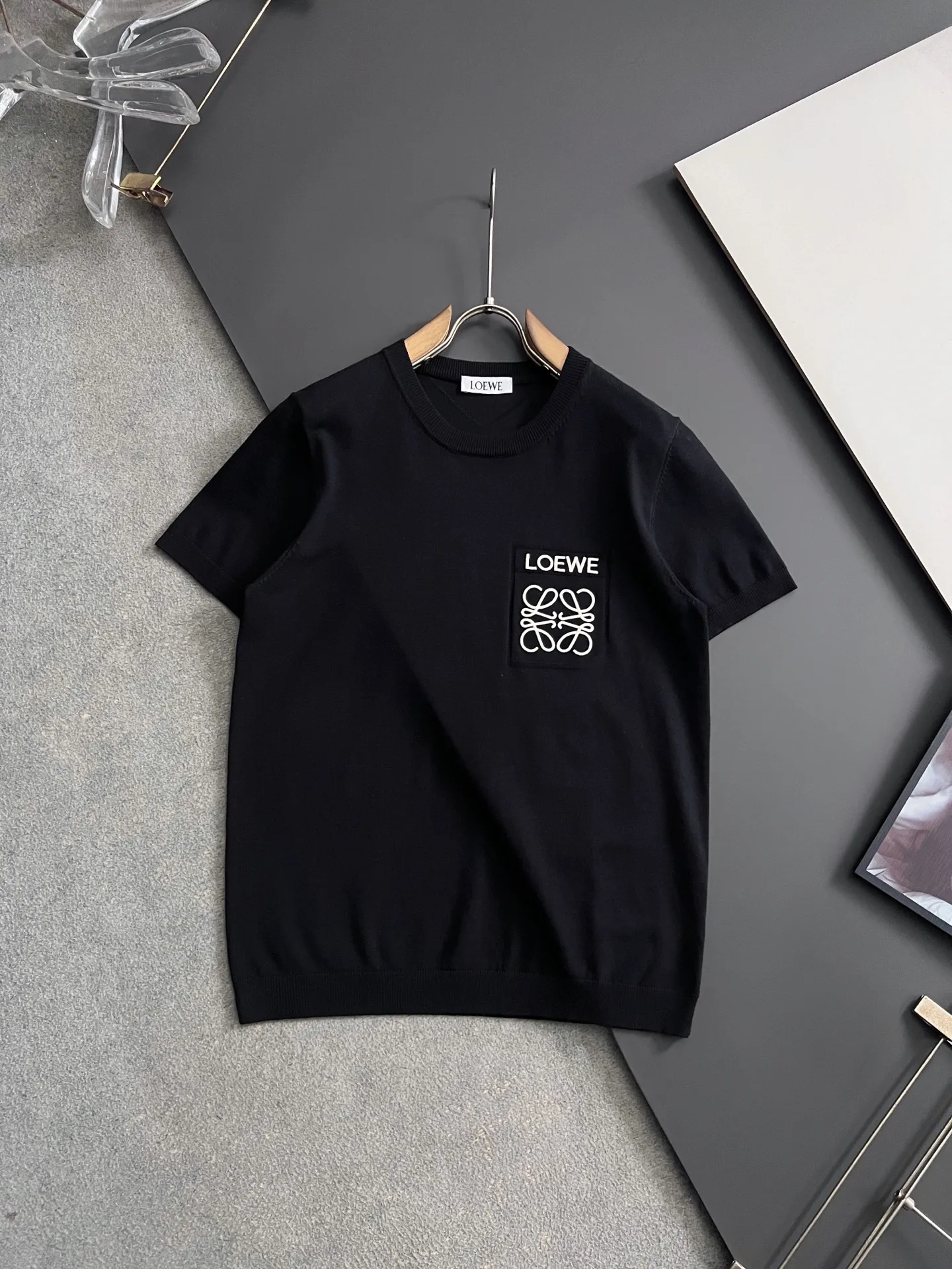 罗意威 2026针织休闲短袖 罗意威 2026针织休闲短袖