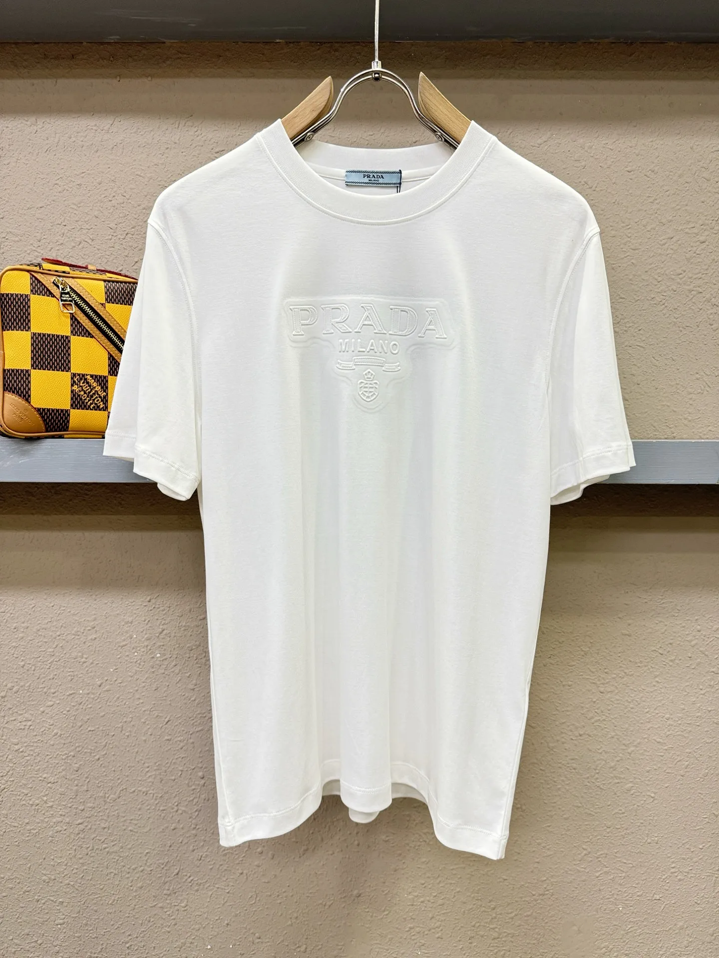 普拉达  2026新品短袖