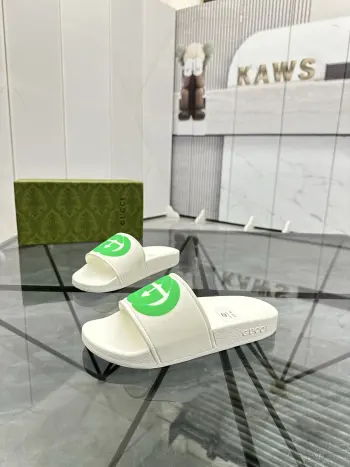 最新款情侣款拖鞋 高仿古奇男士凉鞋/拖鞋