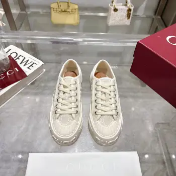 Classic casual shoes Replica Gucci Womens Casual and Sneakers