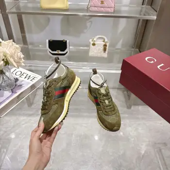 Dynamic Retro Style Sports Shoes Replica Gucci Womens Sneakers