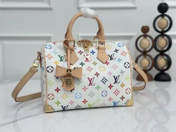 M13085 Top Classic Handbag Women s Crossbody Bag Replica Louis Vuitton womens bags